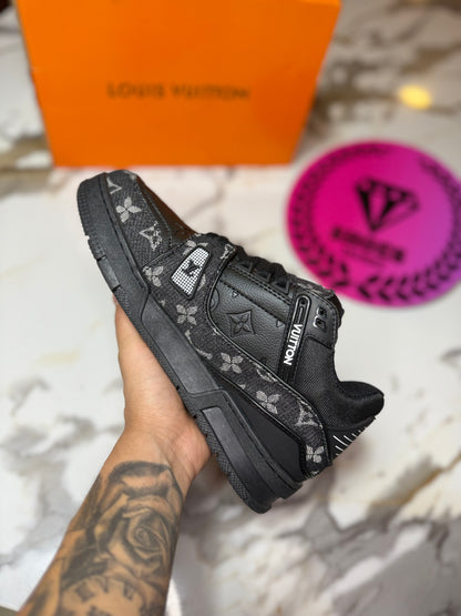 LOUIS VUITTON TRAINER