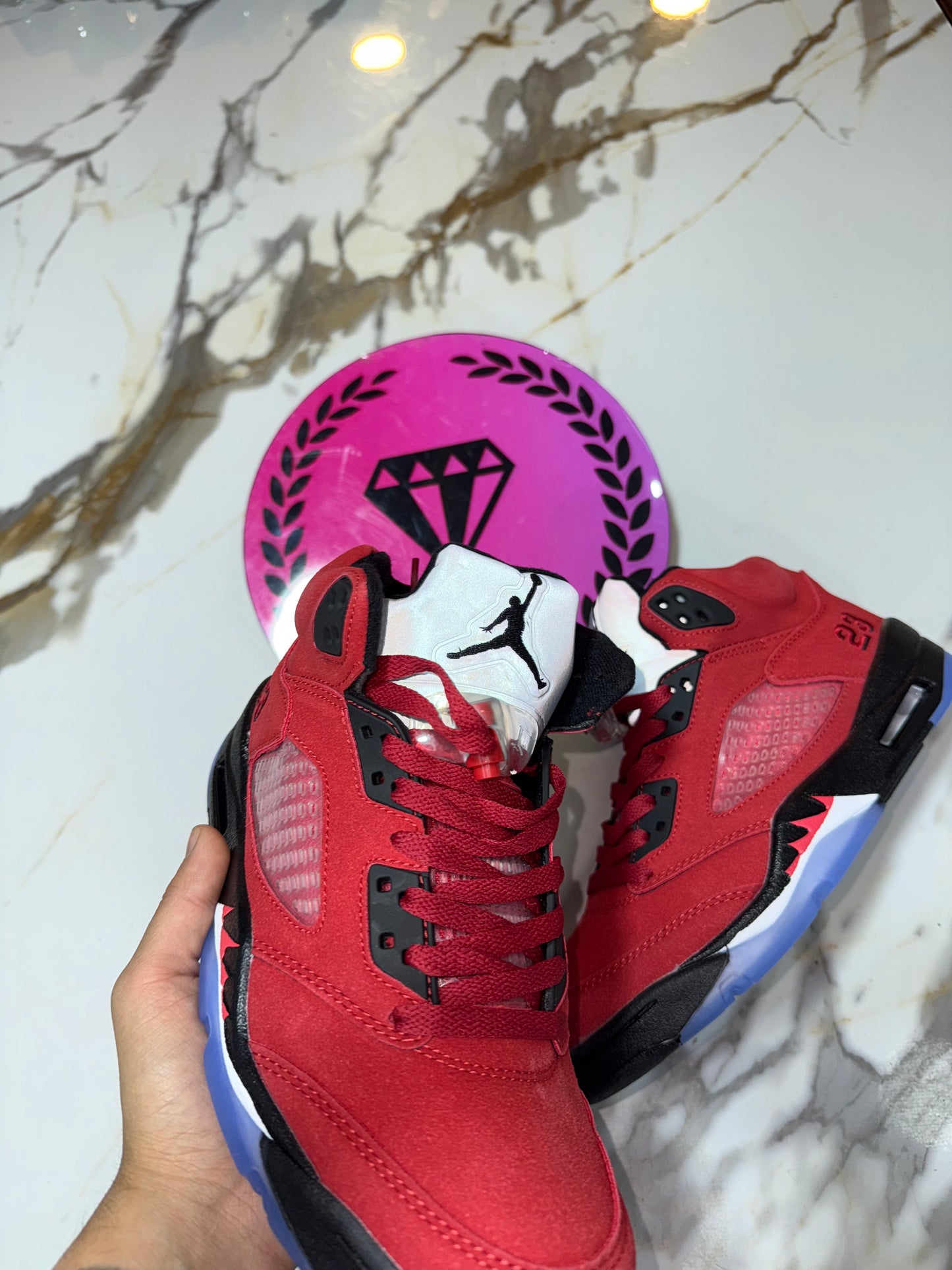 JORDAN RETRO 5