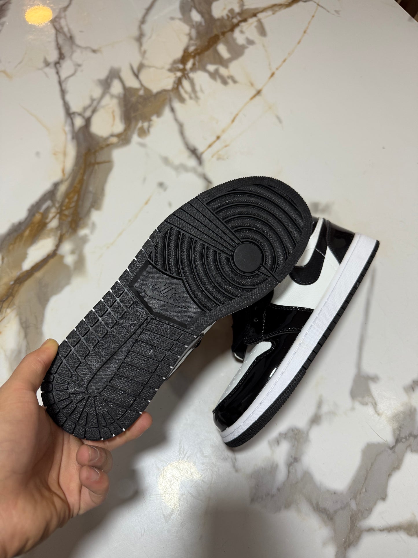 JORDAN RETRO 1