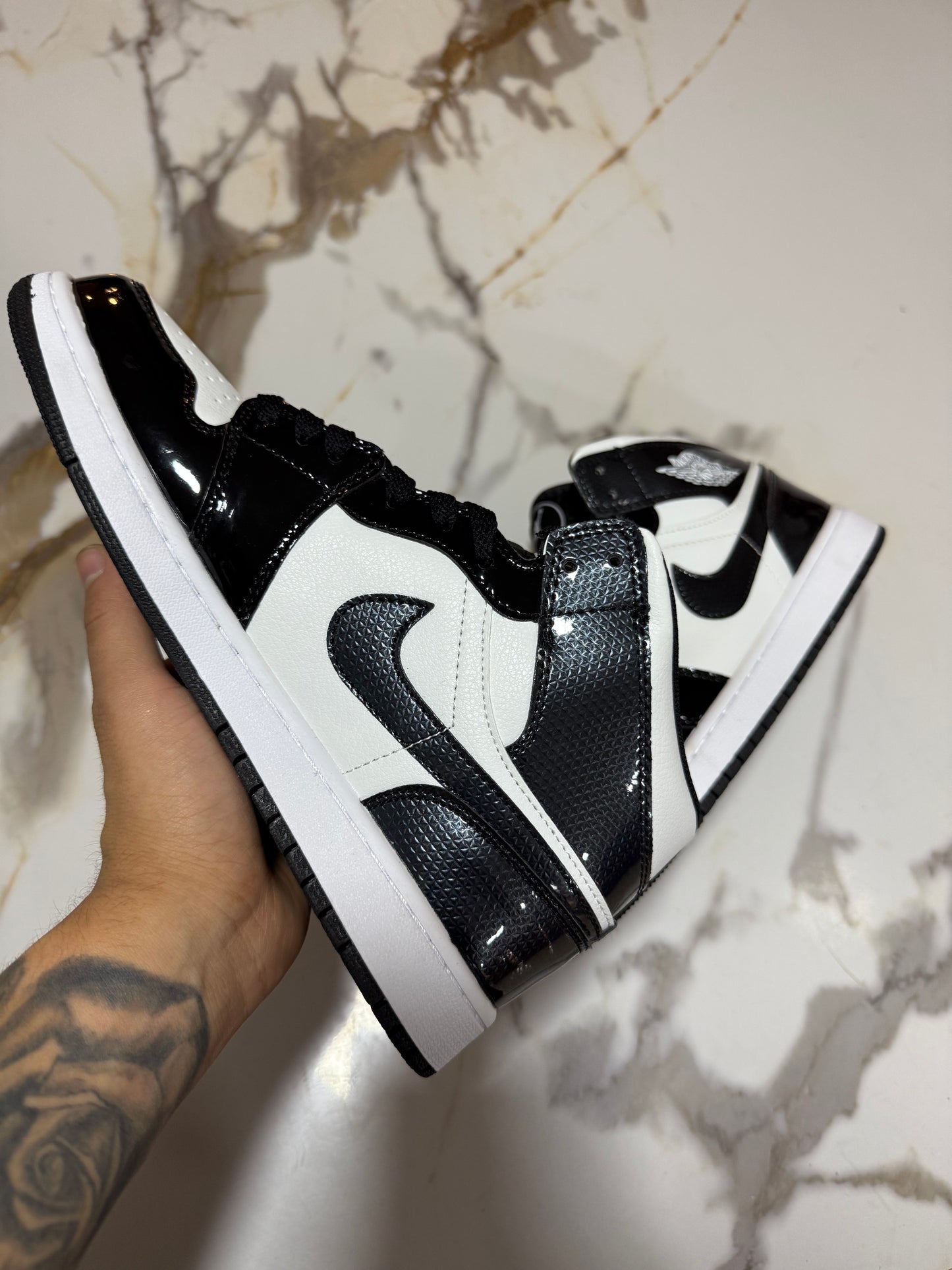 JORDAN RETRO 1