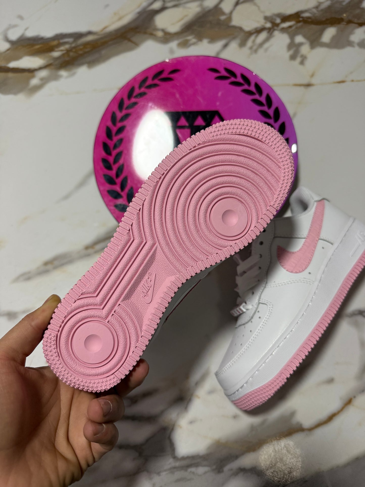 NIKE AIR FORCE ONE