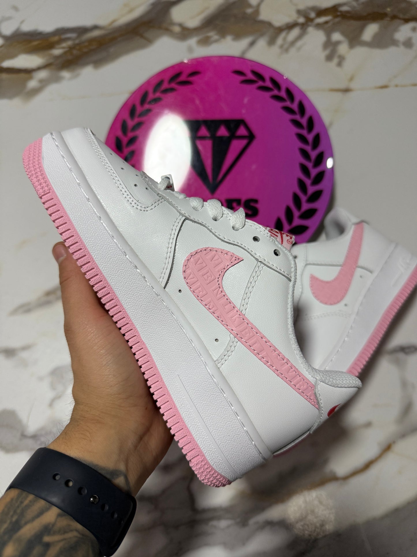 NIKE AIR FORCE ONE