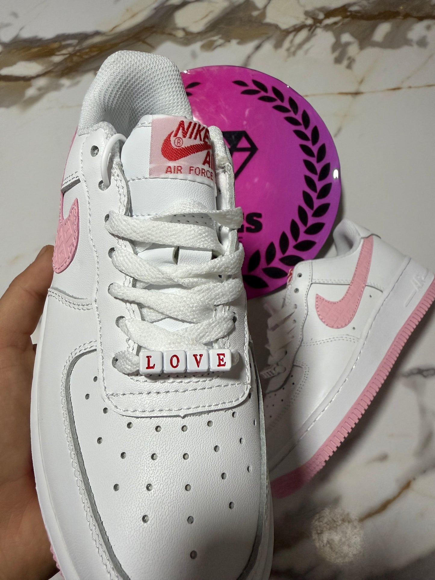 NIKE AIR FORCE ONE