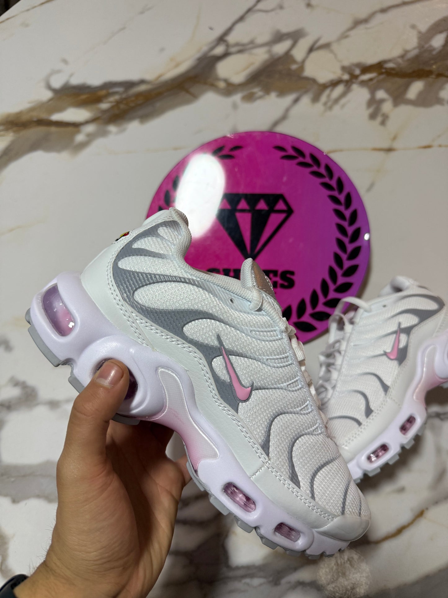 NIKE AIR MAX TN