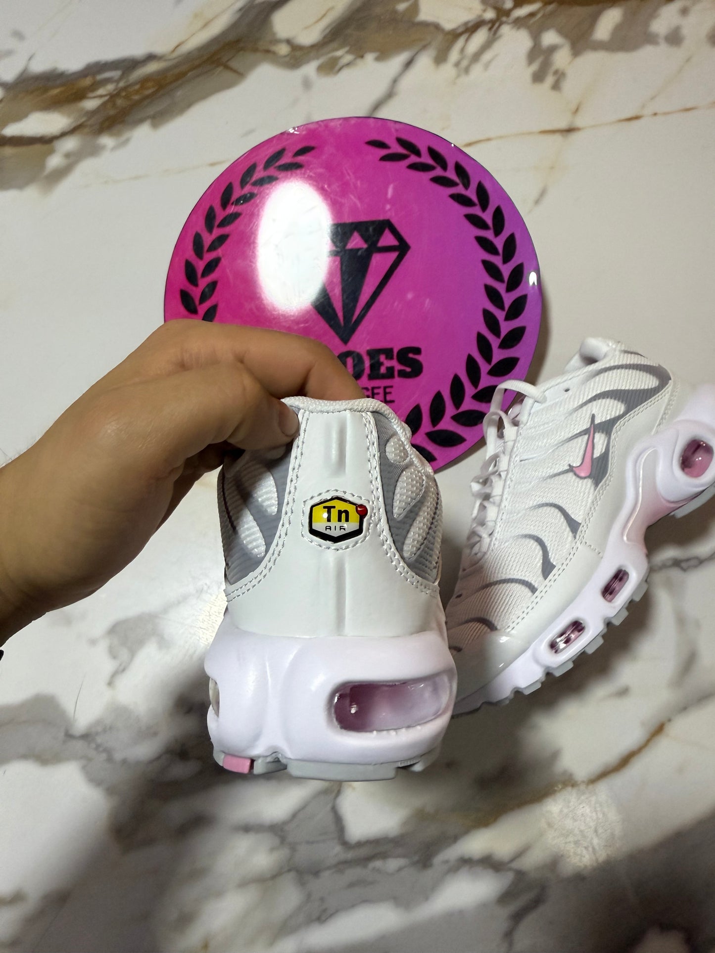 NIKE AIR MAX TN