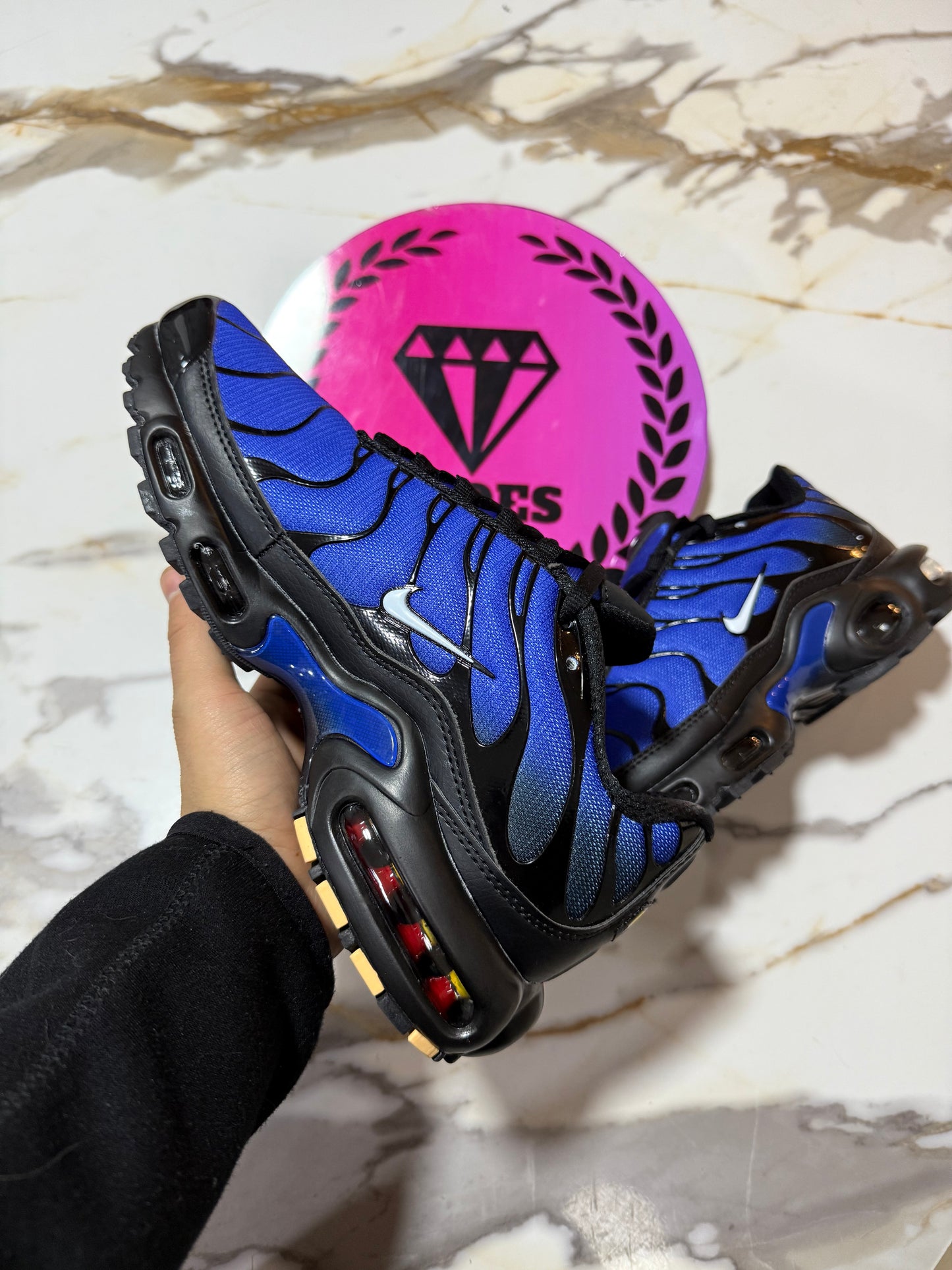 NIKE AIR MAX TN