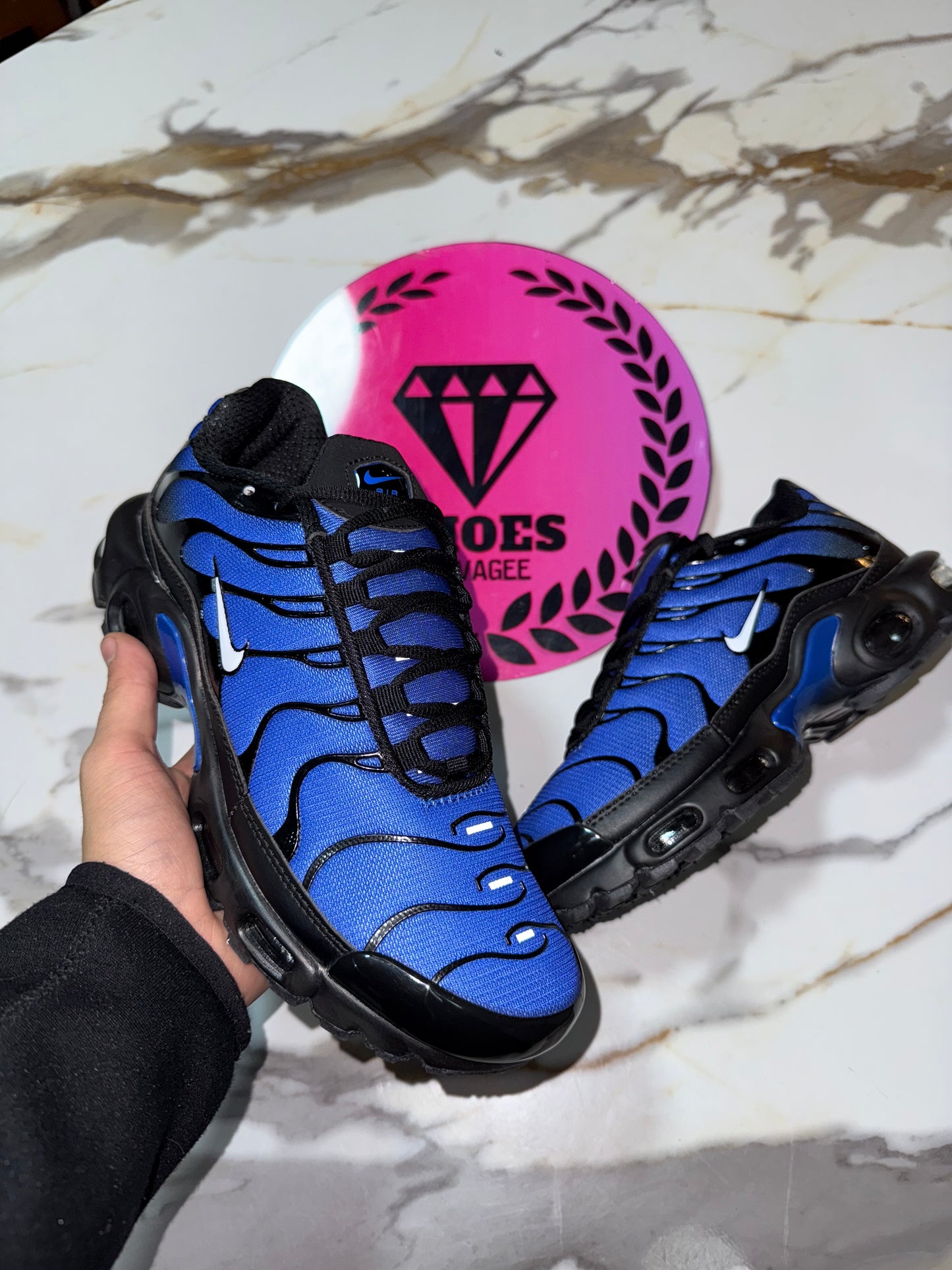 NIKE AIR MAX TN