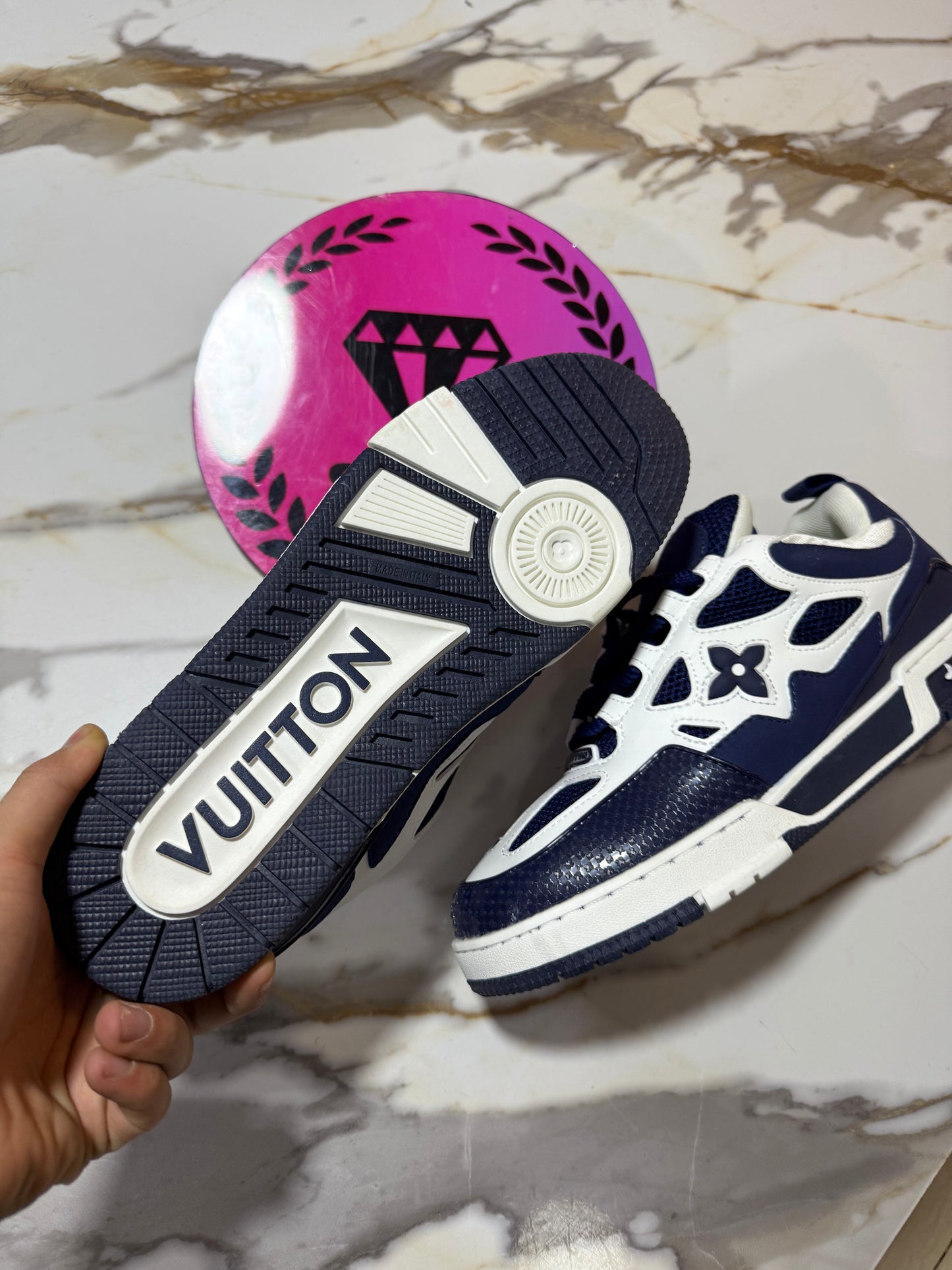 LOUIS VUITTON