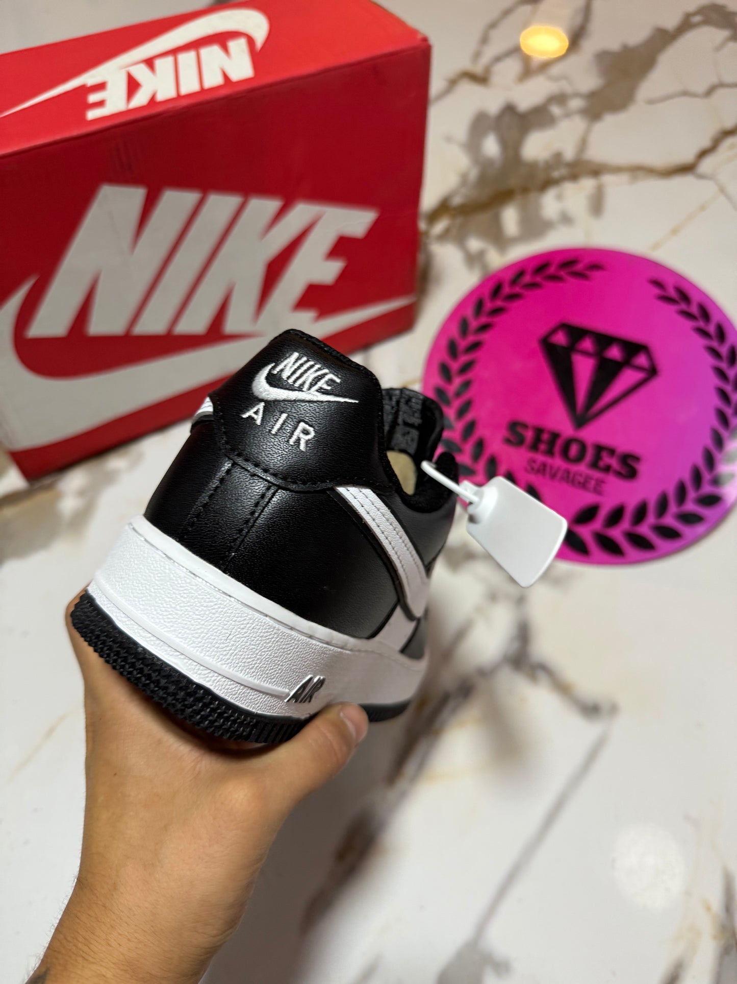 NIKE AIR FORCE ONE