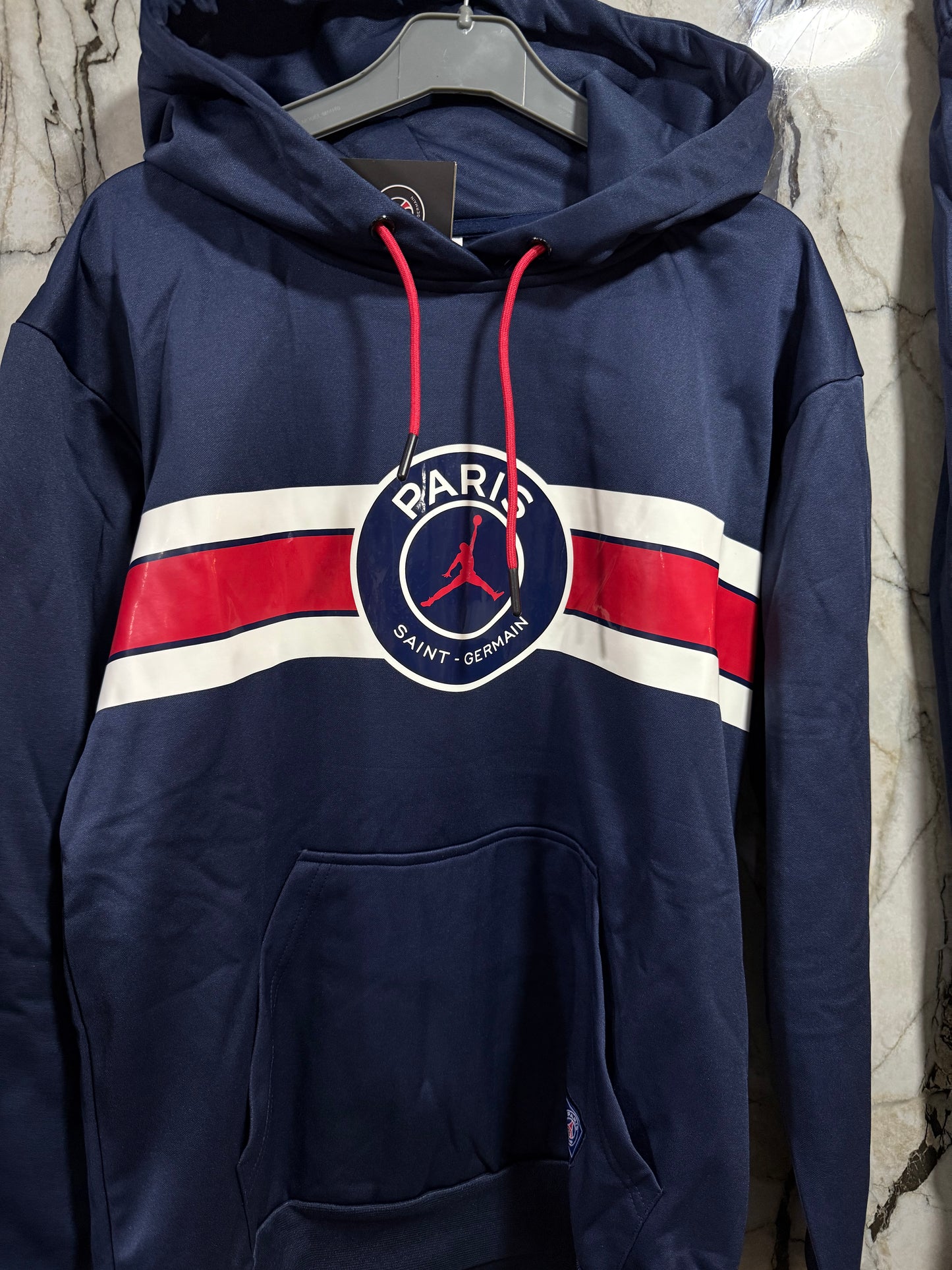 BUZO PARIS