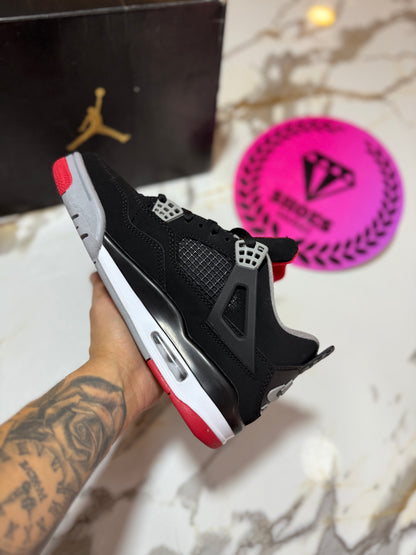 JORDAN RETRO 4