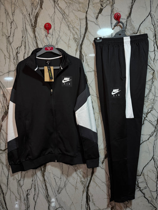 BUZO NIKE