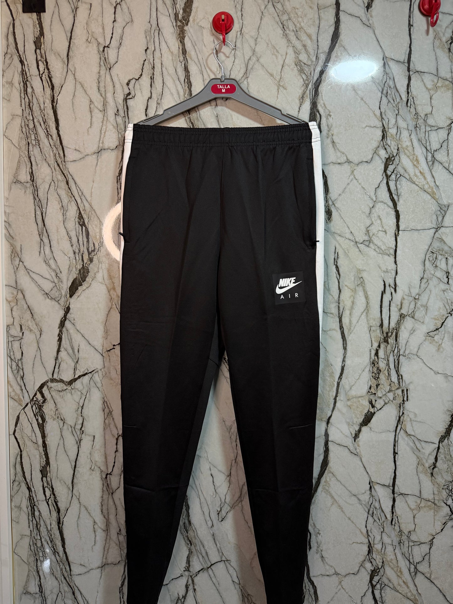 BUZO NIKE