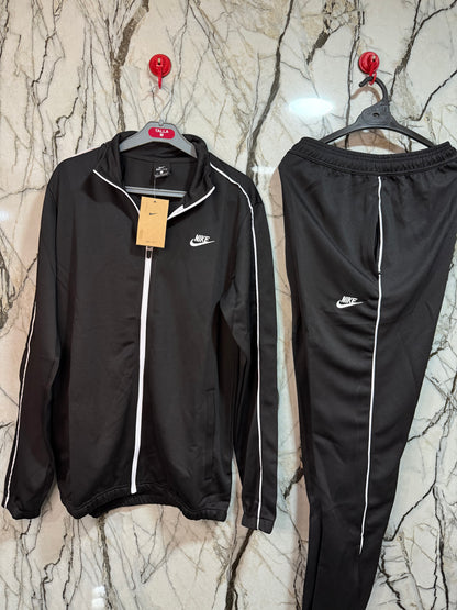 BUZO NIKE