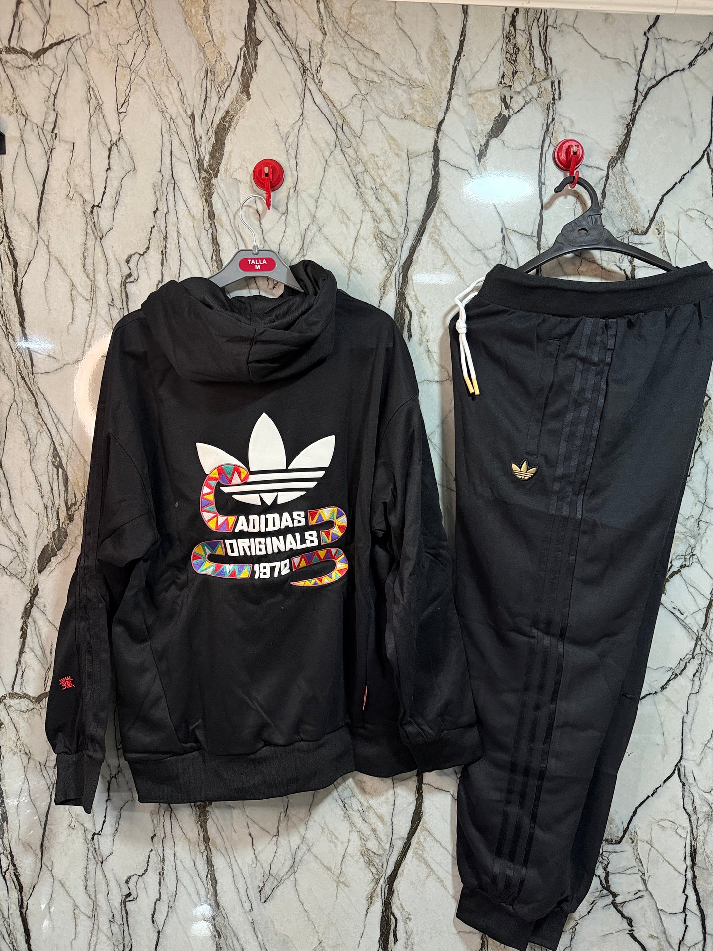 BUZO ADIDAS ORIGINALS