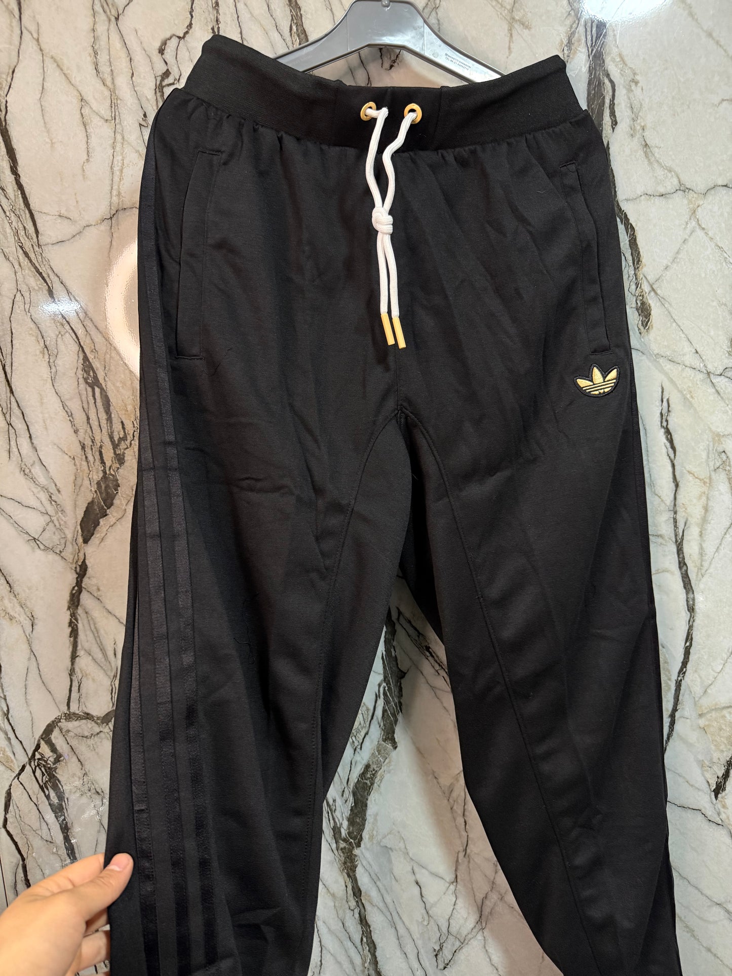 BUZO ADIDAS ORIGINALS