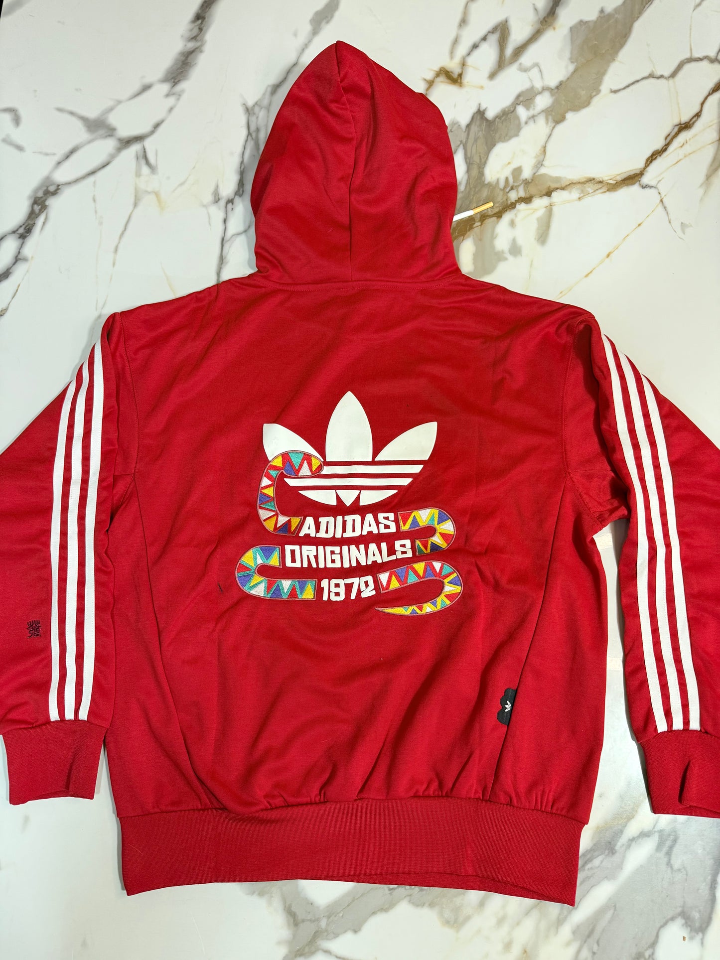 BUZO ADIDAS