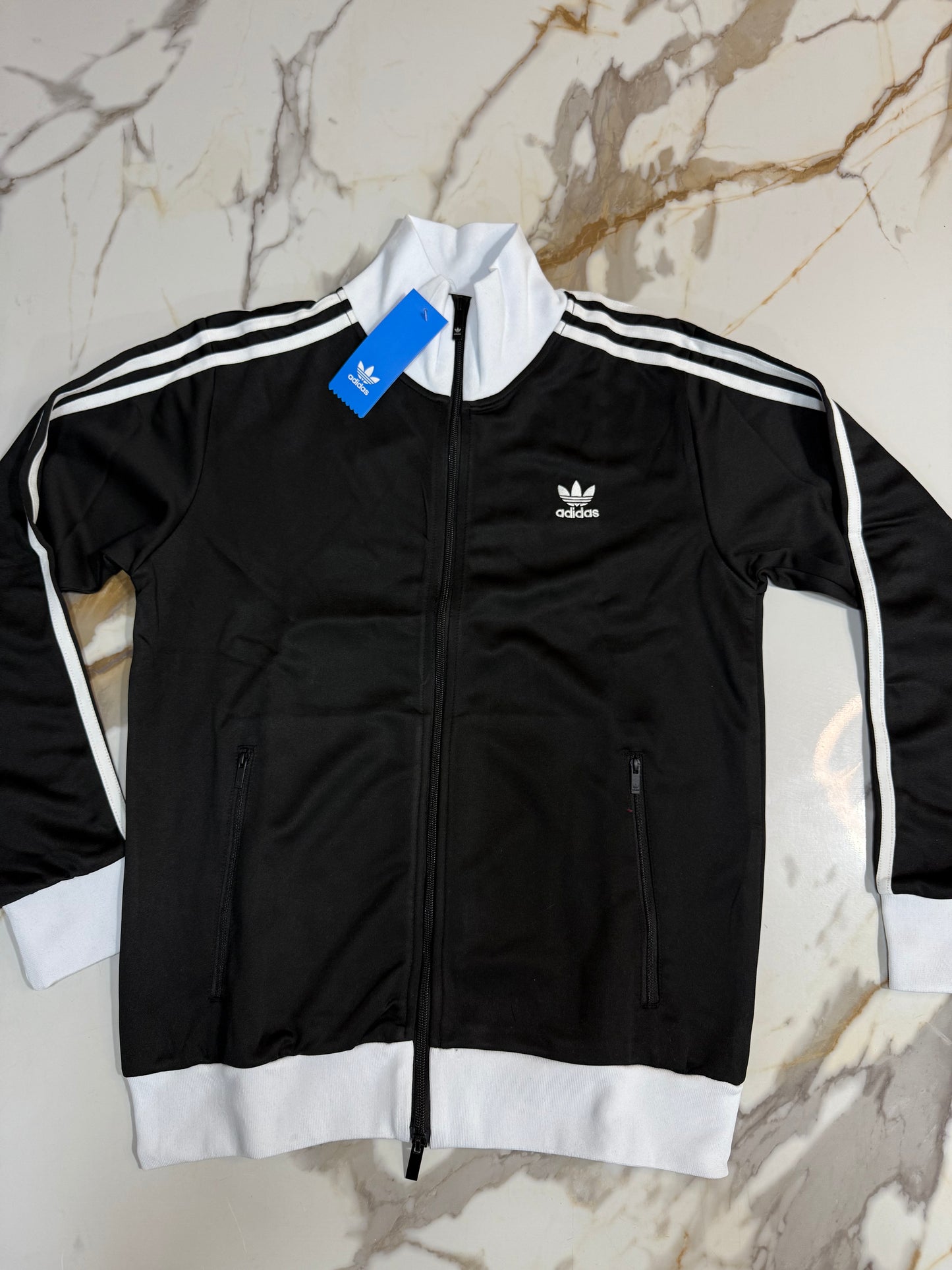 BUZO ADIDAS