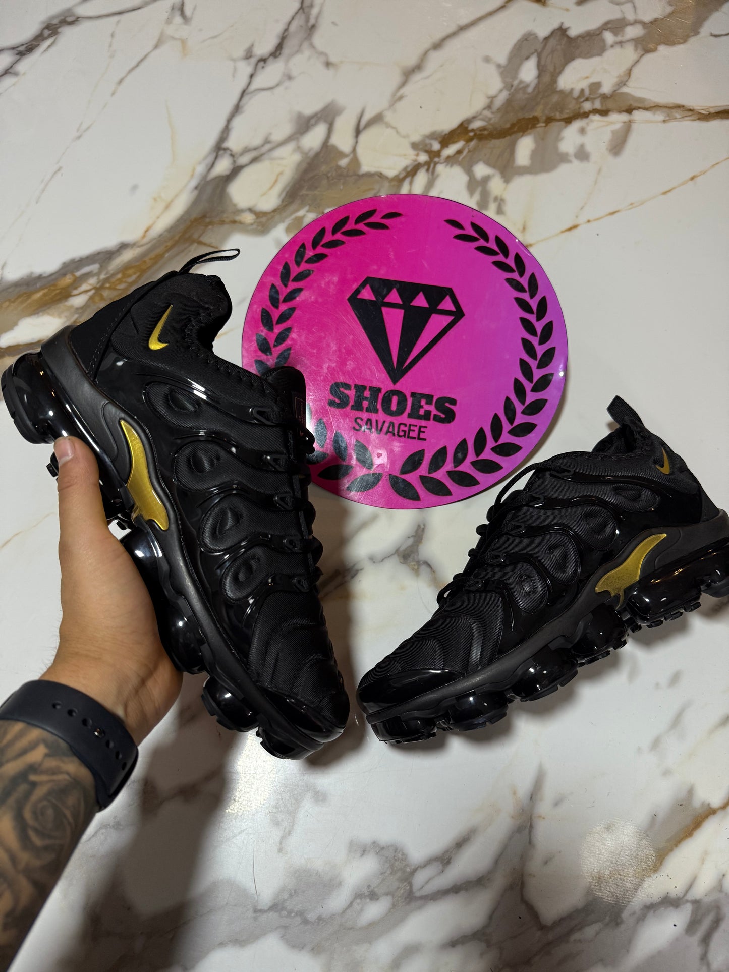 VAPORMAX PLUS