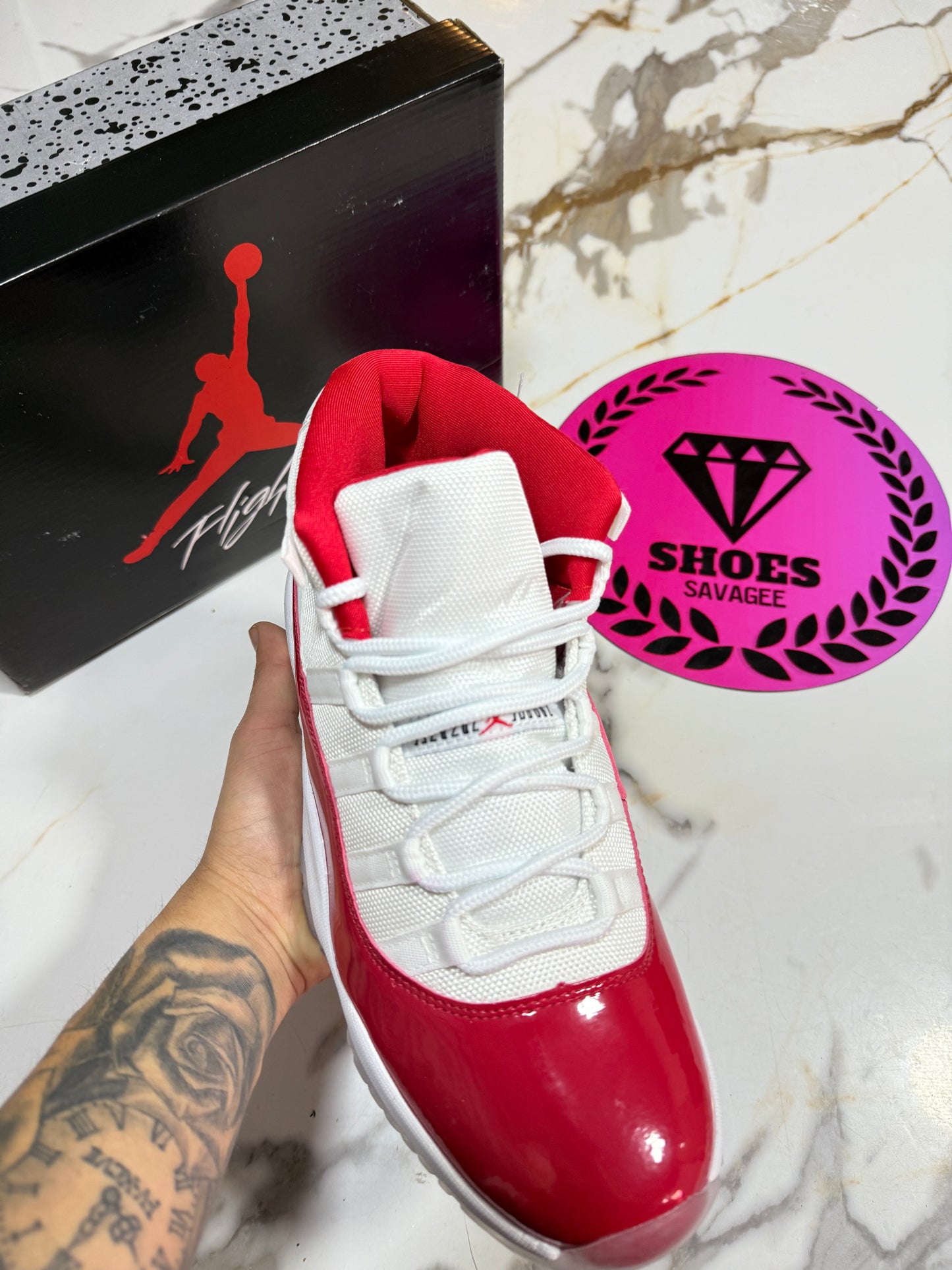 JORDAN RETRO 11 CHERRY