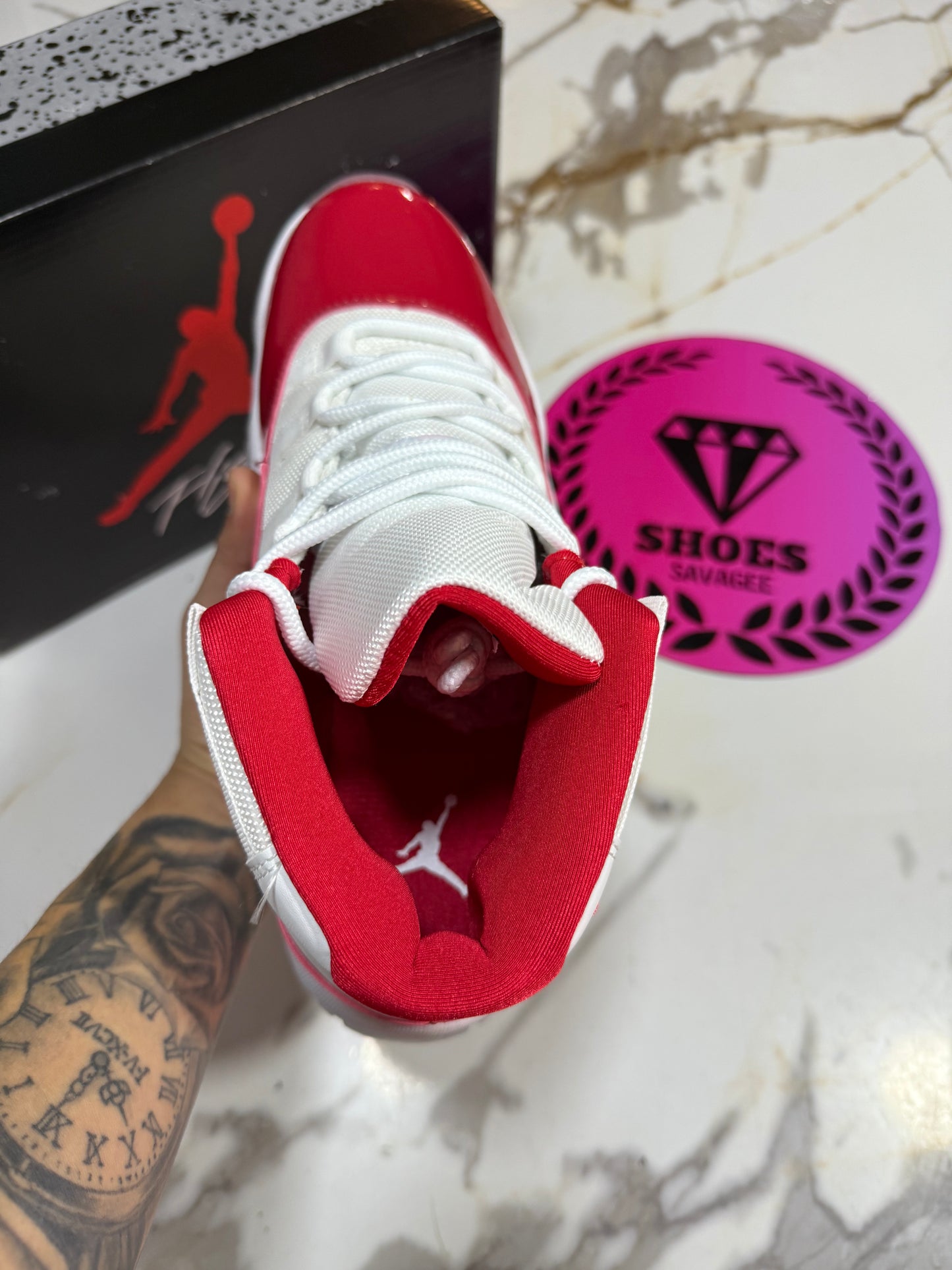JORDAN RETRO 11 CHERRY