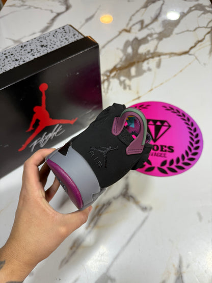 JORDAN RETRO 6