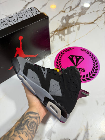 JORDAN RETRO 6