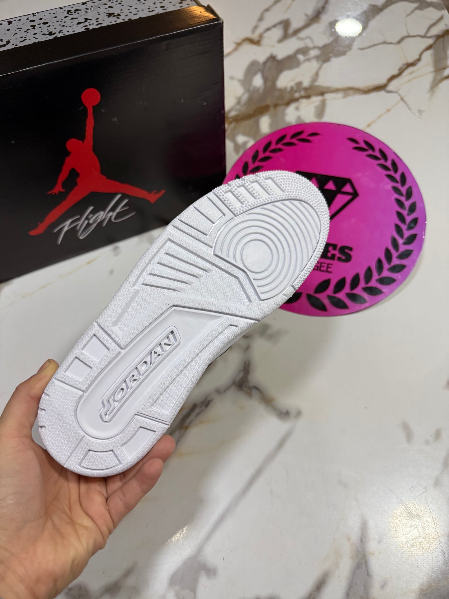 JORDAN RETRO 3