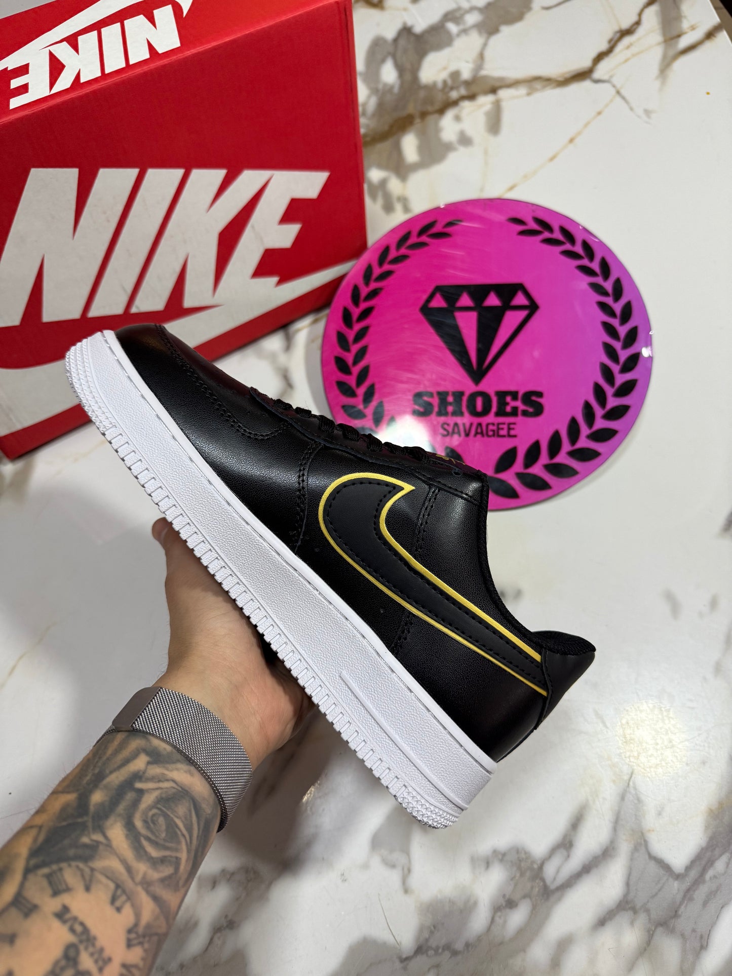 NIKE AIR FORCE ONE