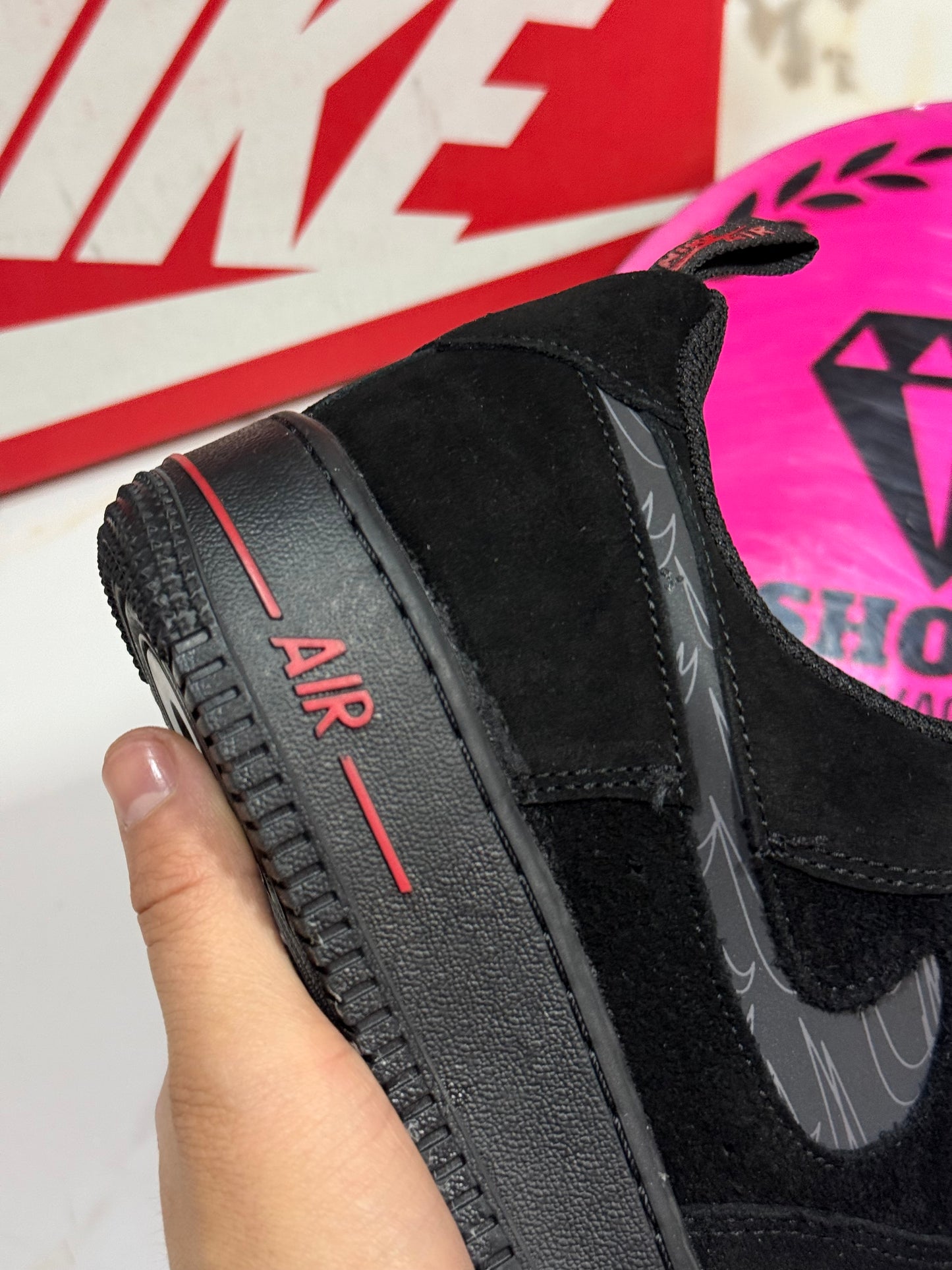 NIKE AIR FORCE ONE