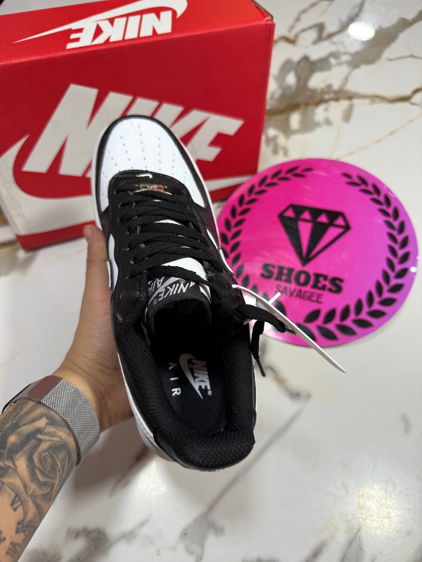 NIKE AIR FORCE ONE