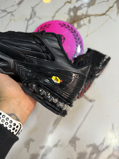 NIKE TN PLUS 3