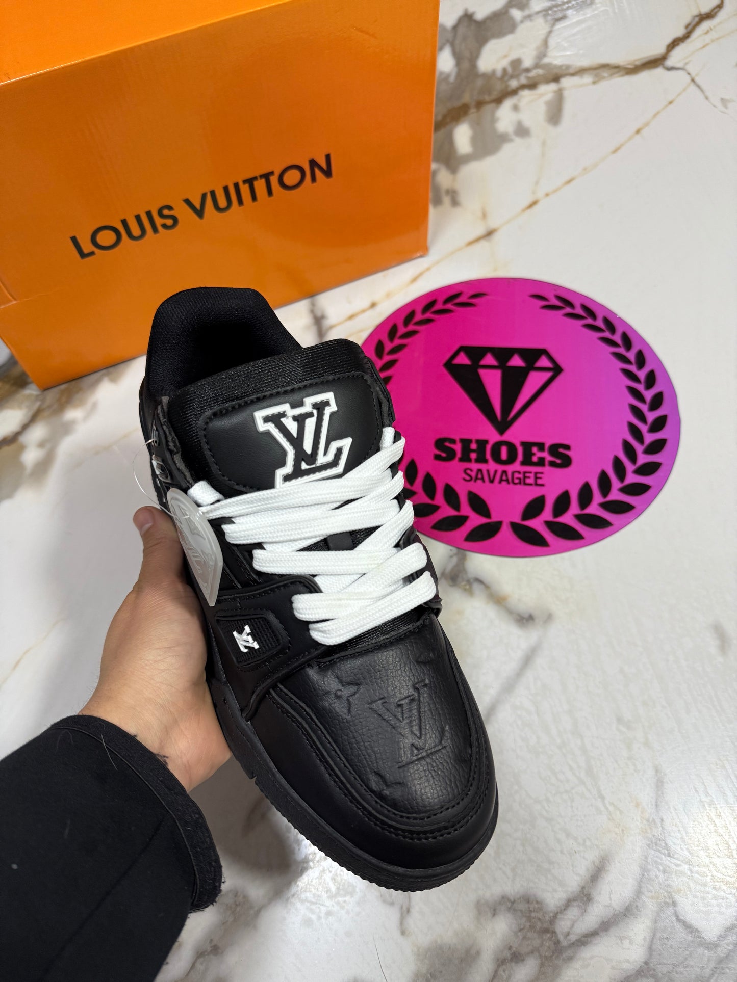 LOUIS VUITTON