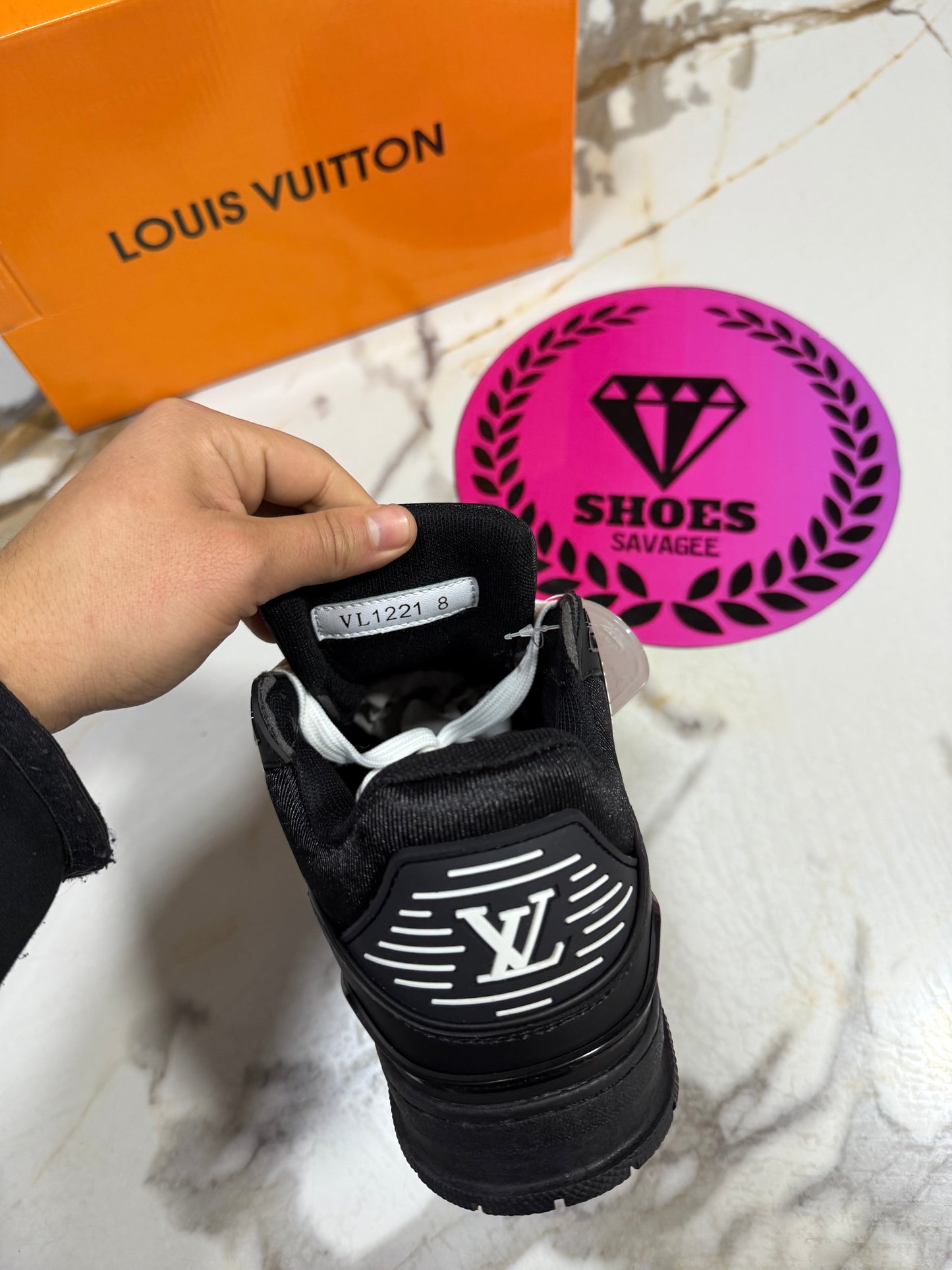 LOUIS VUITTON