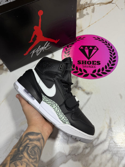JORDAN RETRO 312