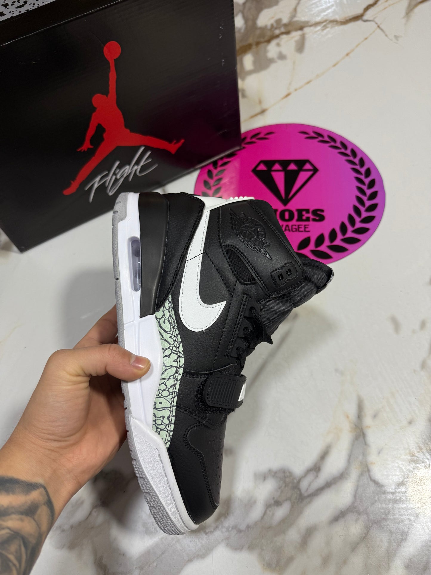 JORDAN RETRO 312