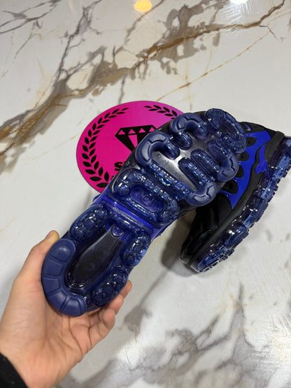 VAPORMAX PLUS