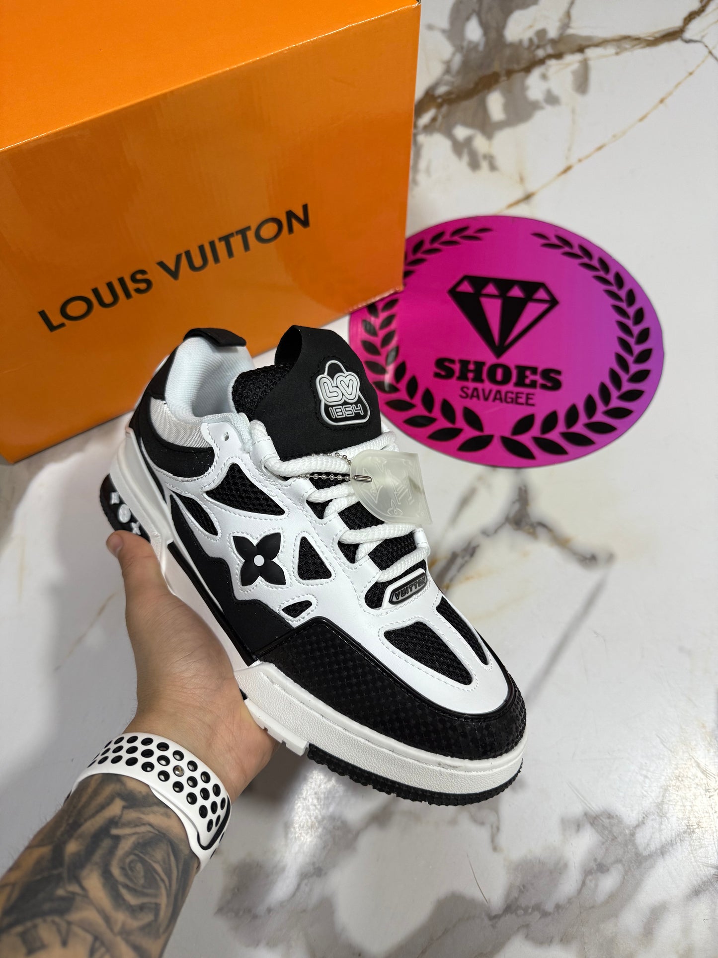 LOUIS VUITTON