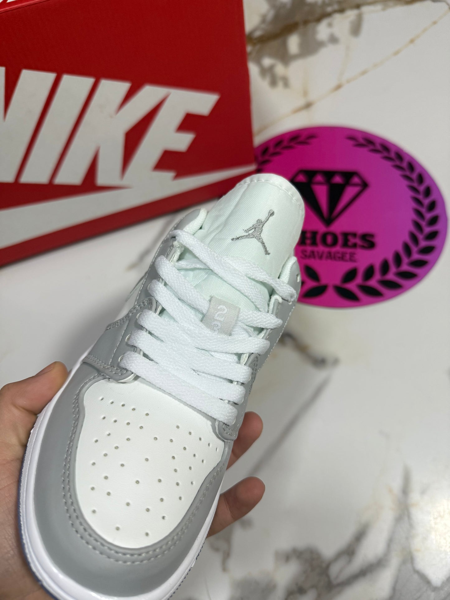 JORDAN RETRO 1 LOW