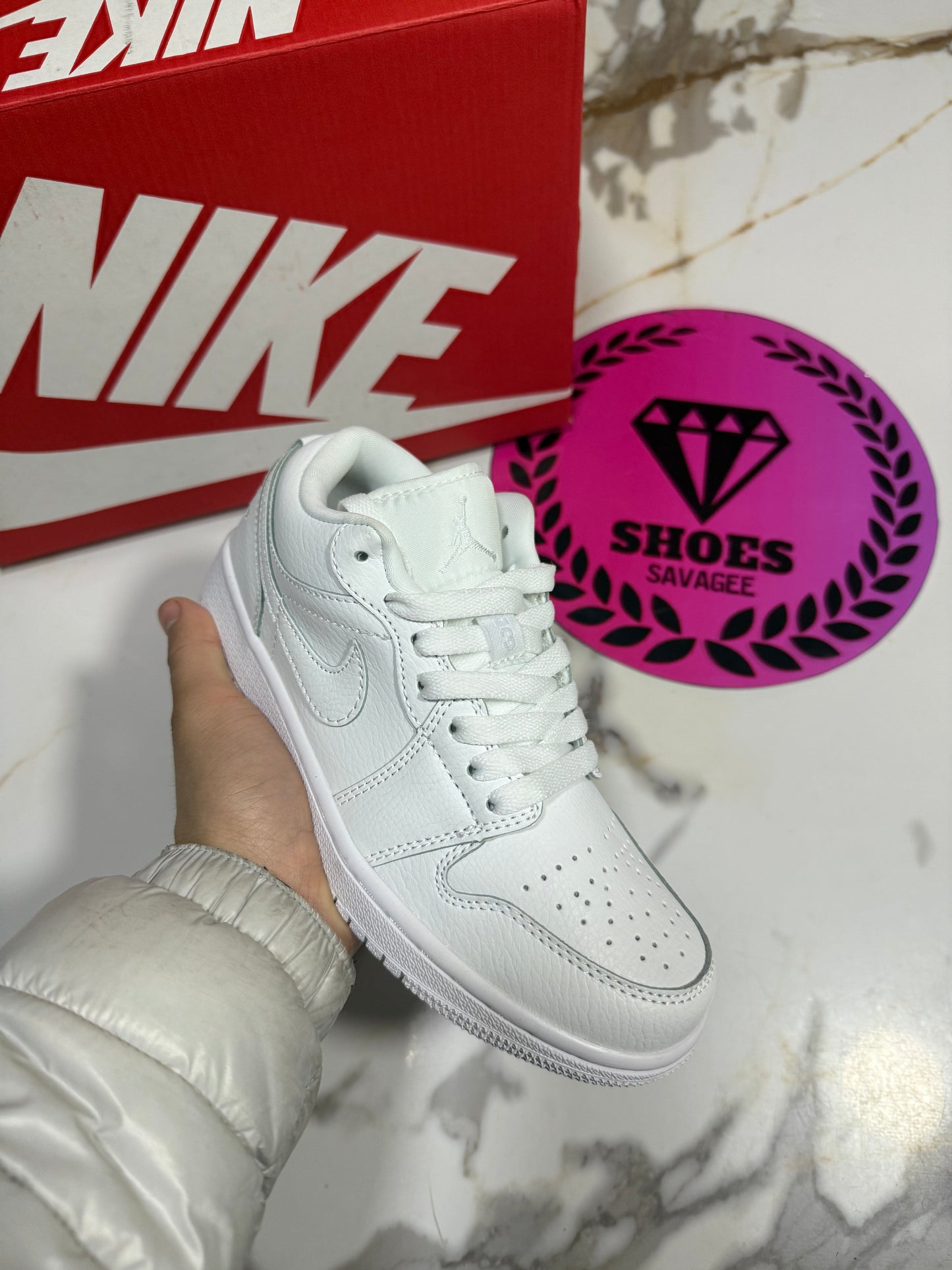 JORDAN RETRO 1 LOW