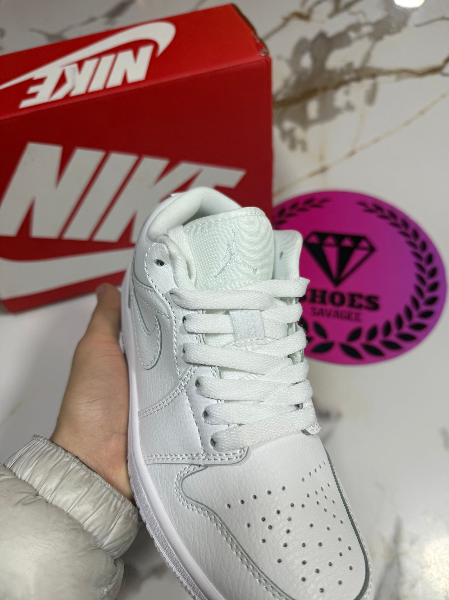 JORDAN RETRO 1 LOW