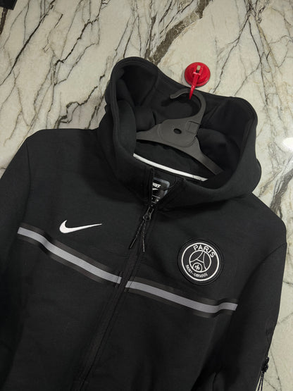 BUZO NIKE TECH X PARIS