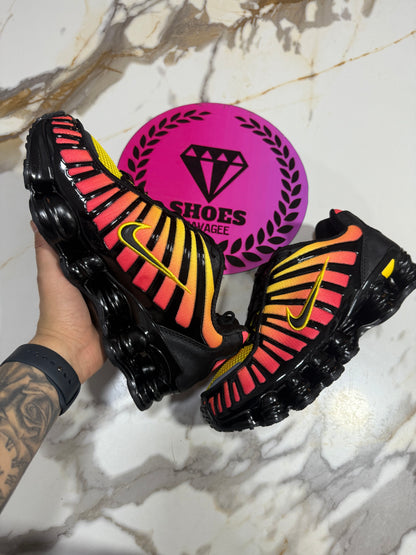 NIKE SHOX TL