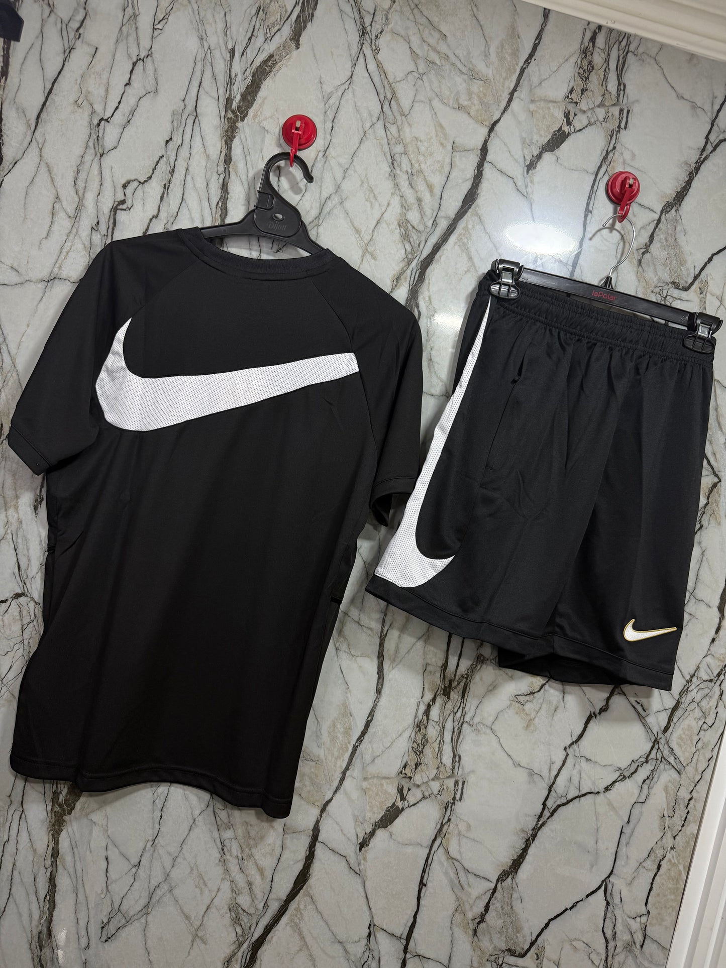 CONJUNTO NIKE
