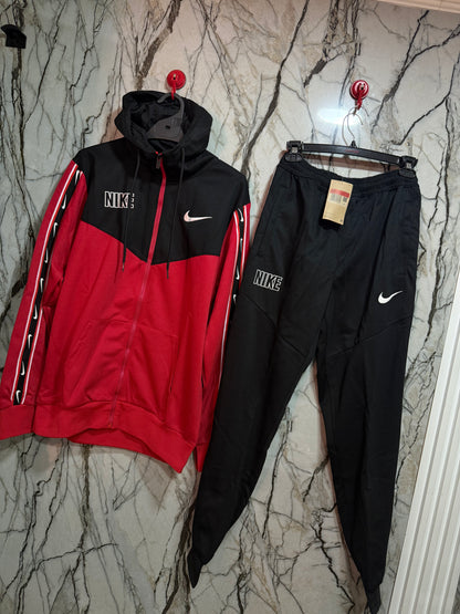 BUZO NIKE
