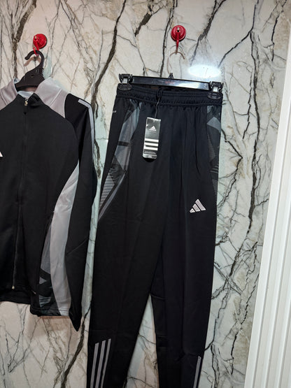 BUZO ADIDAS