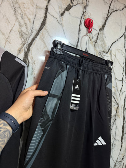 BUZO ADIDAS