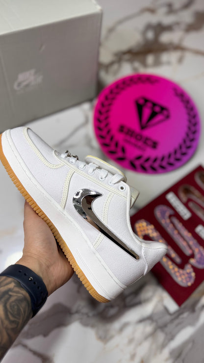 NIKE AIR FORCE ONE X TRAVIS SCOTT