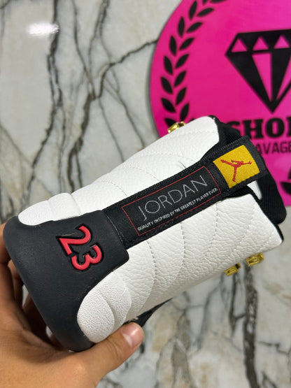 JORDAN RETRO 12
