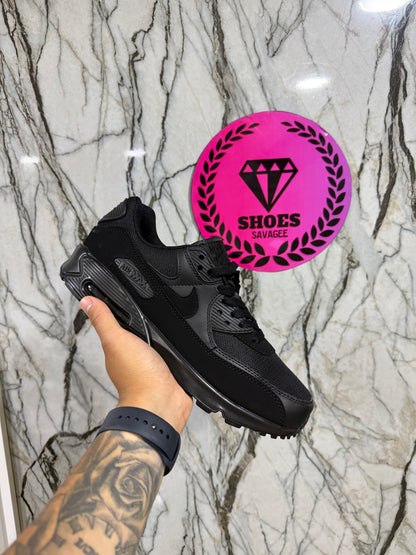 NIKE AIR MAX 90